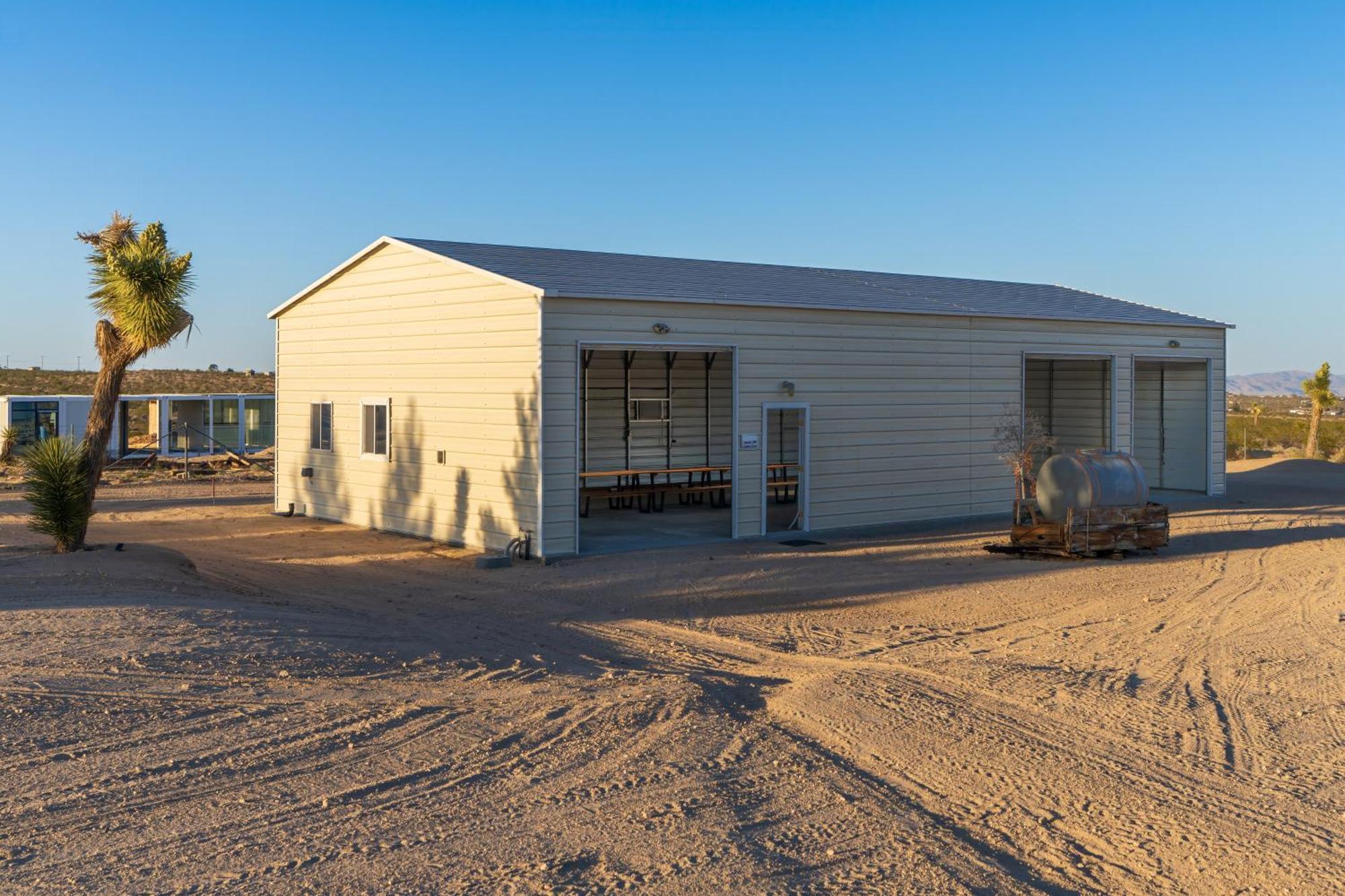 The Ranger Station - Fun Filled Outdoor Oasis! Villa Joshua Tree Bagian luar foto