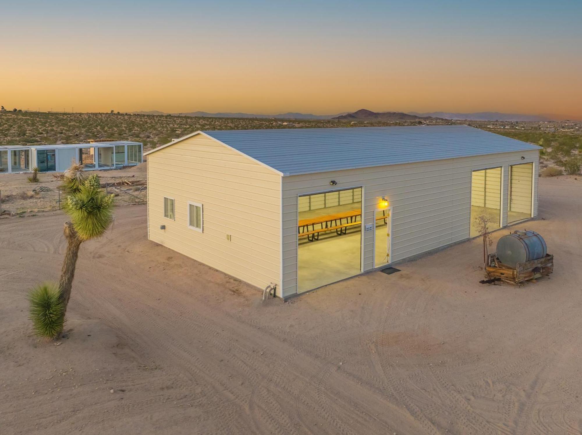 The Ranger Station - Fun Filled Outdoor Oasis! Villa Joshua Tree Bagian luar foto